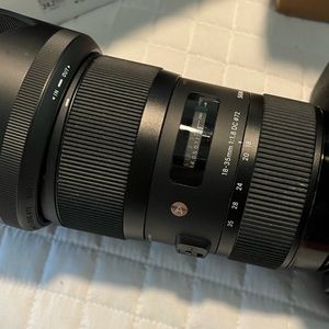 Sigma 18-35 lens